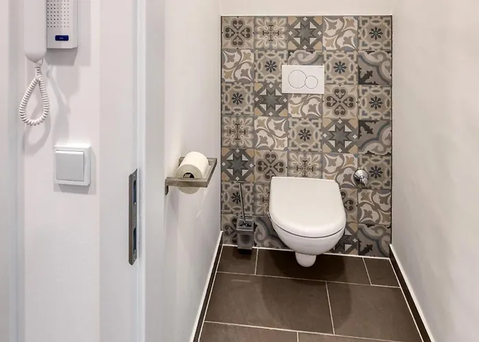 Ganzstein * מורצשלאג